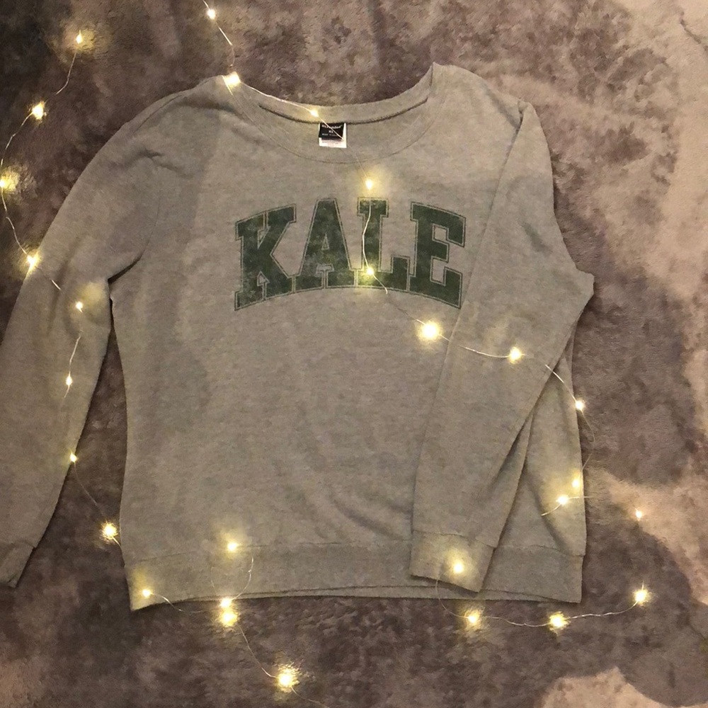 cute&comfy “KALE” sweatshirt!